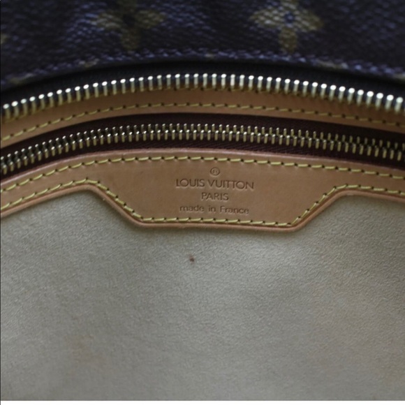 Louis Vuitton Luco Monogram Shoulder Bag Beauty - Picture 7 of 11